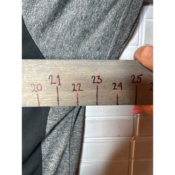 New Orleans Saints NFL Team Apparel Black Shirt Men's XL Gold Logo Vintage Look - Picture 5 of 10